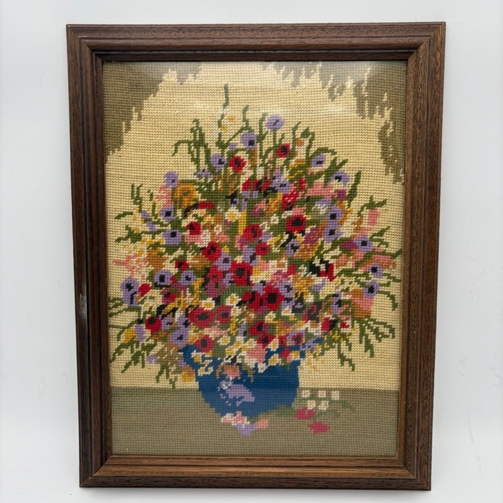 Vintage Handmade Needlepoint Floral Bouquet Wall Hanging Framed 15x19 Emroidery